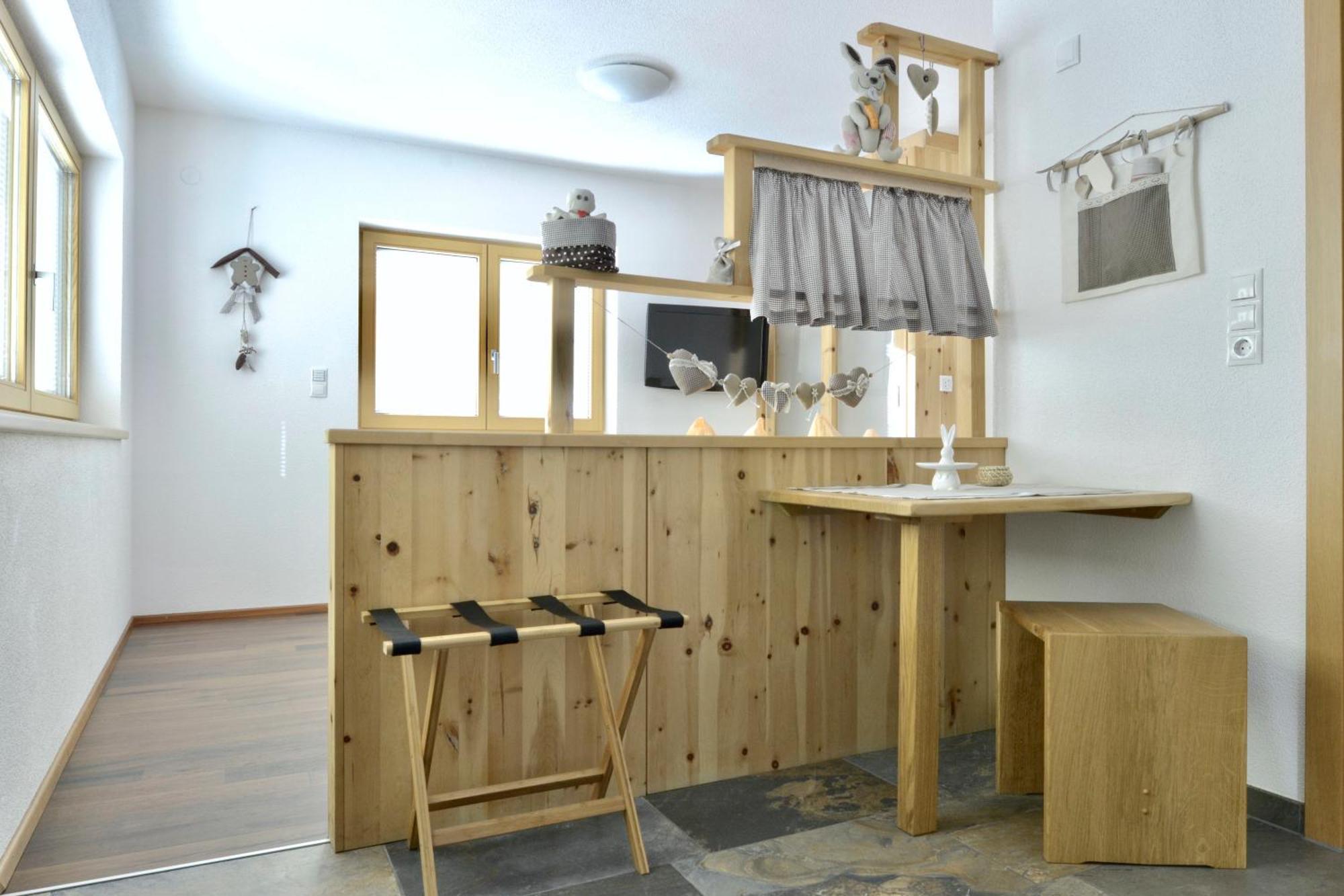 Aparthotel Ambiente Umhausen Habitación foto